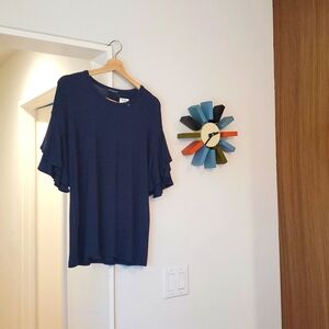 NWT Cha Cha Vente:  Flutter Sleeve Top, Size L, Navy